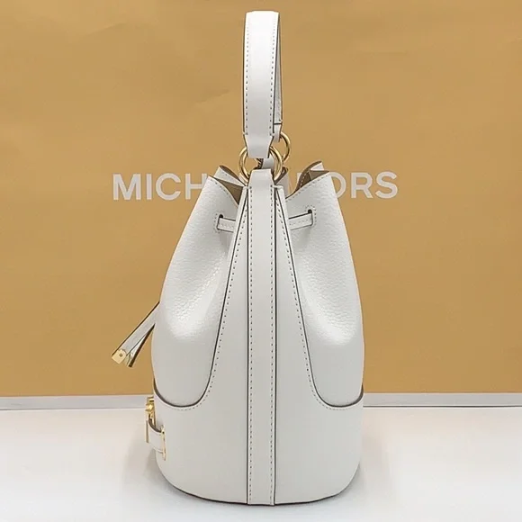 MICHAEL KORS  Reed Medium Pebbled Leather Bucket Bag Optic White NWT - Picture 6 of 16